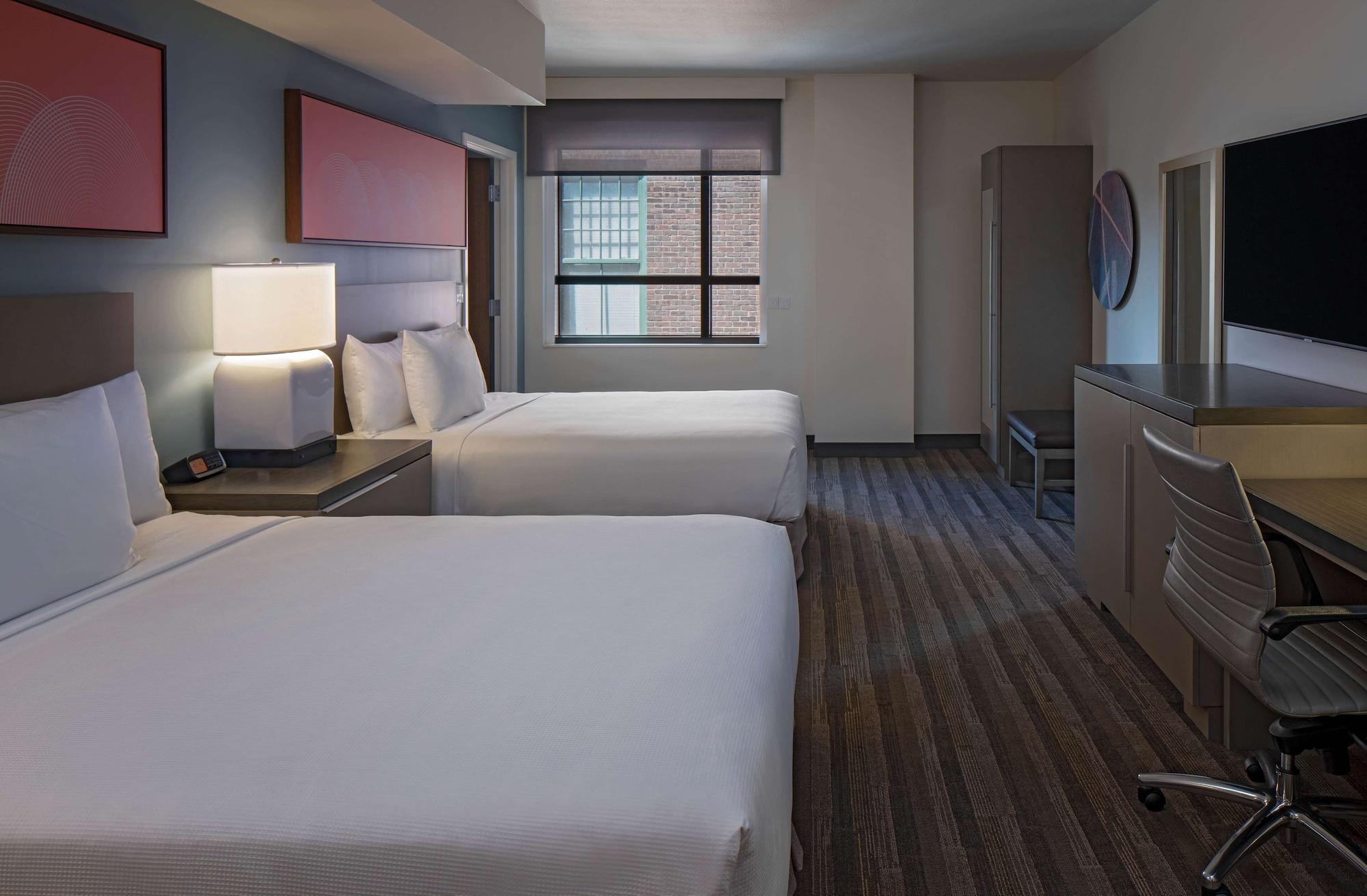 Hyatt House Indianapolis Downtown Hotel Екстериор снимка