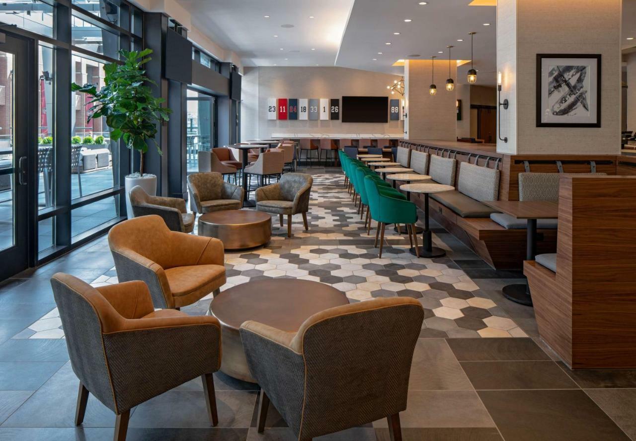 Hyatt House Indianapolis Downtown Hotel Екстериор снимка